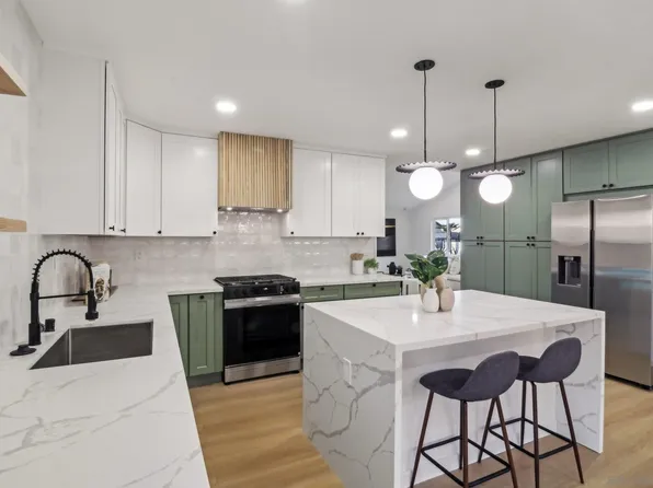 9055 Gemini Ave, San Diego, CA 92126