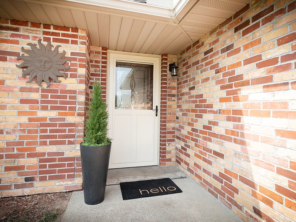 1st image of 1329 New York Ave #1