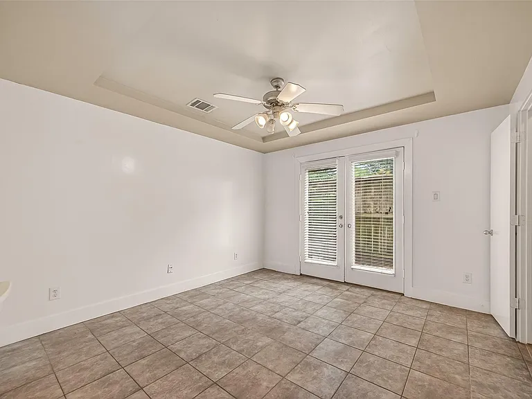5941 S Loop E Fwy #104 — Photo 6