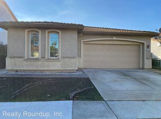 7712 Masters St, Elk Grove, CA 95758