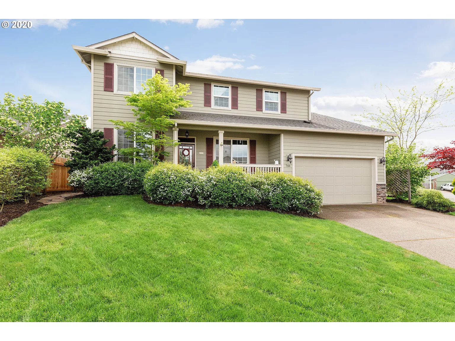 766 Kelsey Loop photo 1