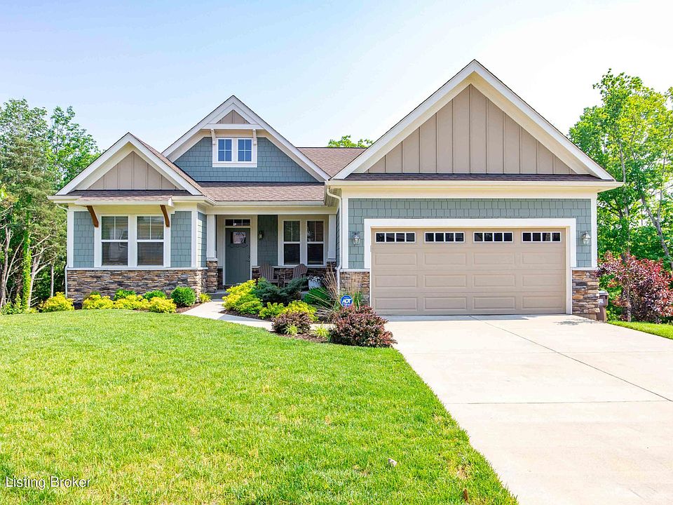 1st image of 600 Bluffs Edge Dr
