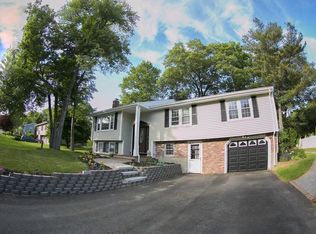 15 Hancock St, Milford, MA 01757