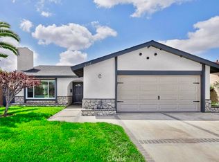 8208 Sandy Ln, Paramount, CA 90723