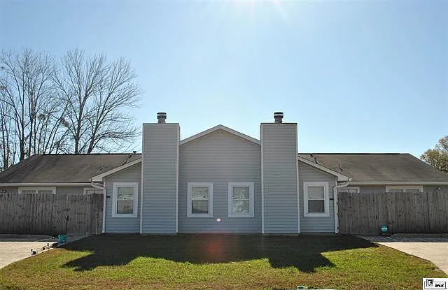 300 Woodale Dr #A — Photo 12