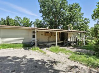 21180 E 46th St S, Broken Arrow, OK 74014
