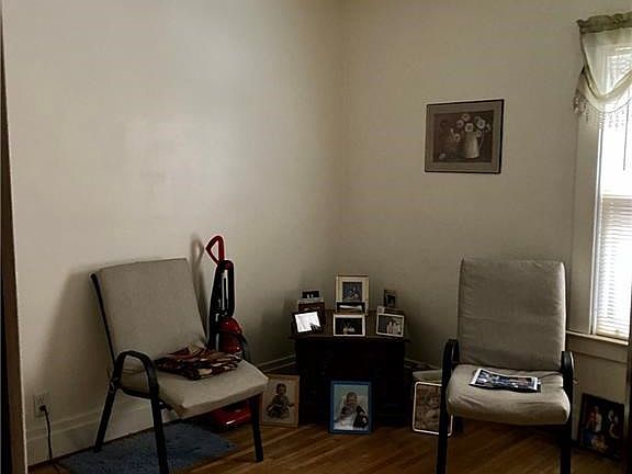 5th image of 606 Walnut Ave