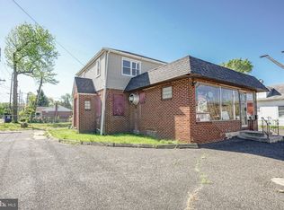 7936 River Rd, Pennsauken, NJ 08110