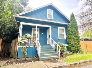 2866 SE Long St, Portland, OR 97202