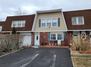 85 Patio Rd, Middletown, NY 10941