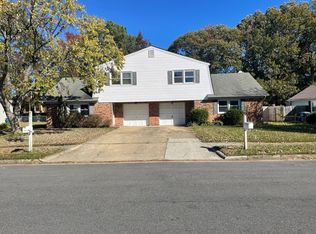 4984 Century Dr, Virginia Beach, VA 23462