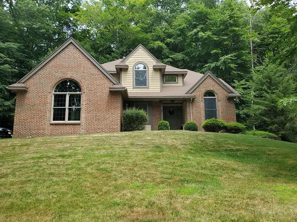 244 Jolly Roger Rd, Du Bois, PA 15801