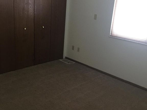 2nd image of 1253 Hibbard Dr
