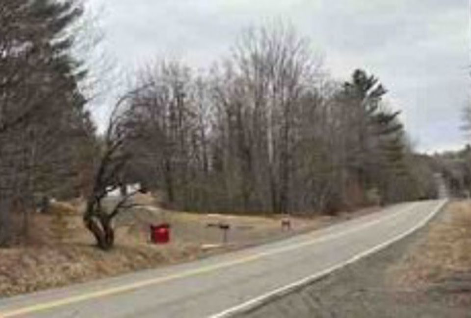 2nd image of 690 Todds Corner Rd