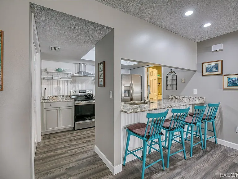 23 Dogwood Dr — Photo 12