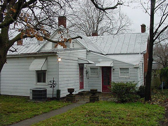 2nd image of 202 Hirn St