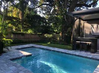 800 E Pine St, Orlando, FL 32801