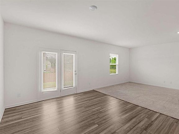 5th image of 214 Georgian Way