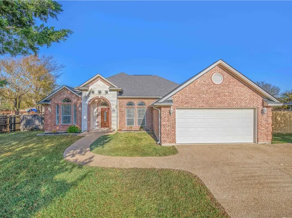 2708 Wood Ct, Bryan, TX 77808