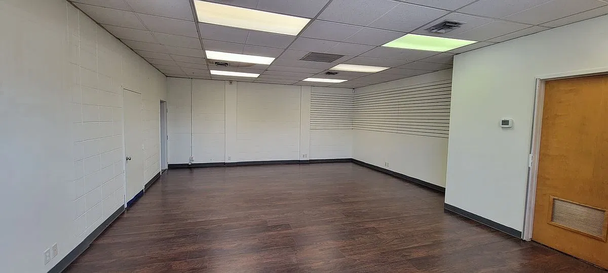 Studio, 1.0 bath, 725 sqft, $850 — Photo 3
