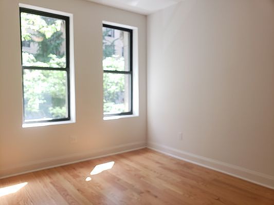 5th image of 515 Cathedral Pkwy #3