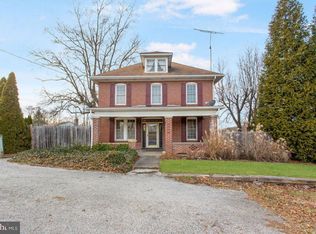 850 Irishtown Rd, New Oxford, PA 17350
