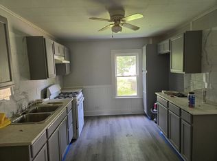 31 Steel St, Auburn, NY 13021