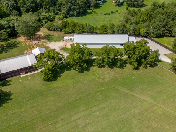 349 Fort Lamar Rd, Commerce, GA 30530