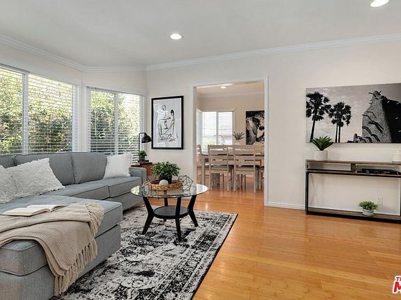4th image of 3826 York Blvd