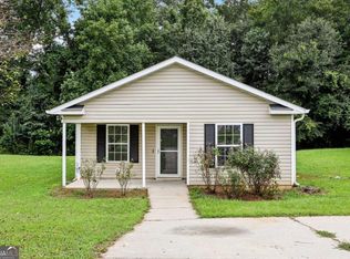 3645 Ten Oaks Cir, Powder Springs, GA 30127