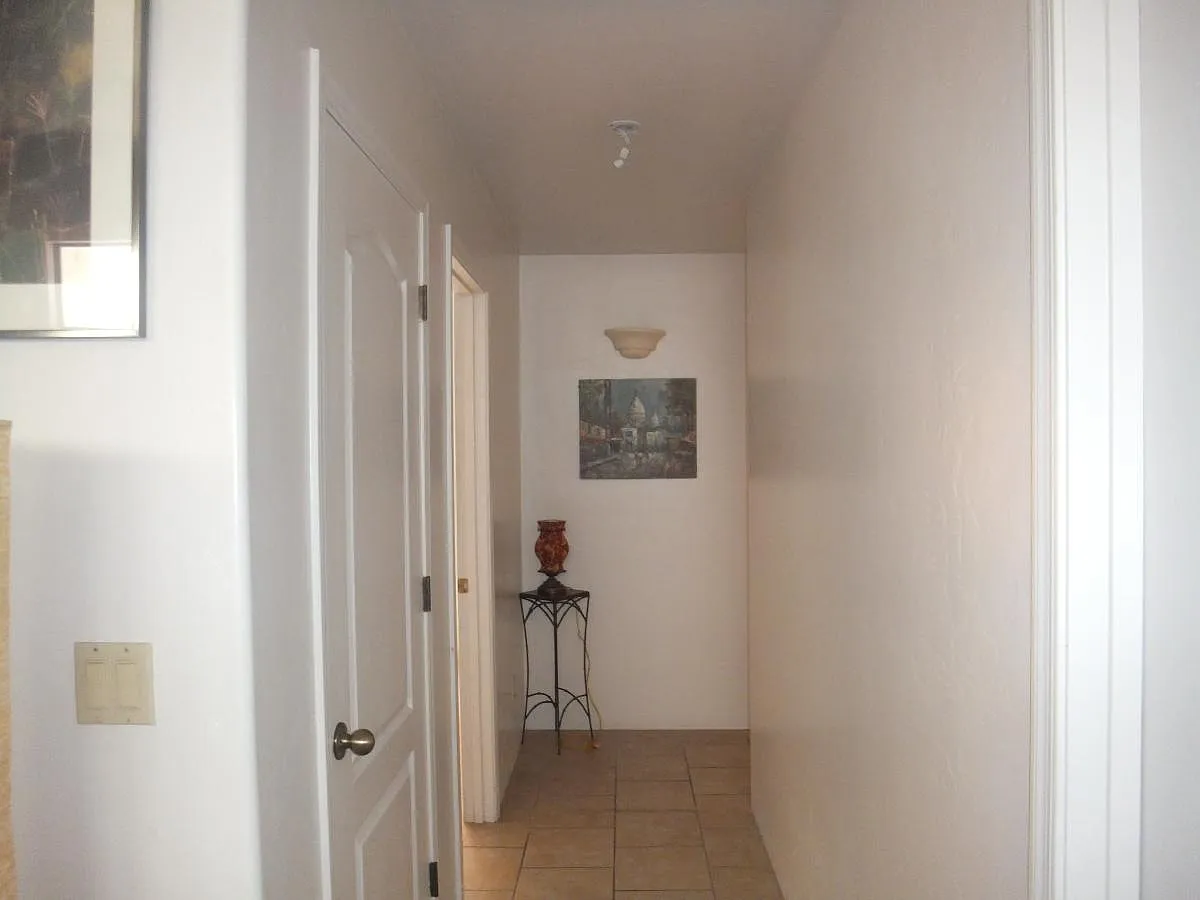 3158 N Avenida Del Clarin — Photo 4
