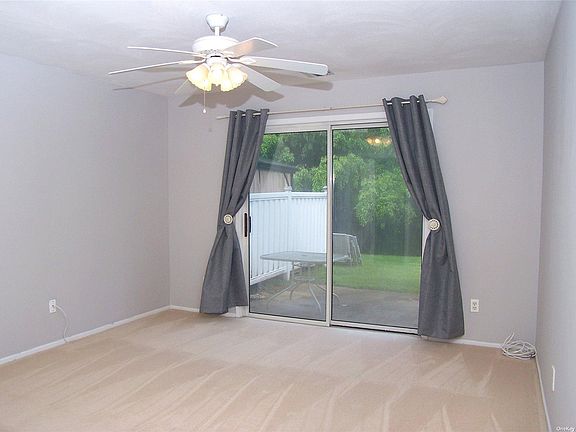 5th image of 27 Country View Ln #27