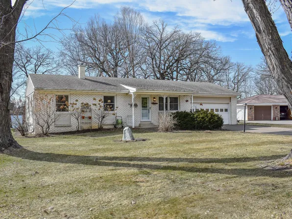 6705 Riverview Loop NW, Sauk Rapids, MN 56379