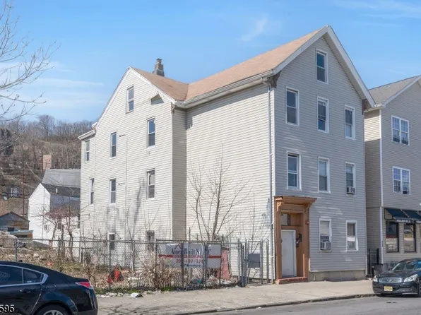 630 Main St, Paterson City, NJ 07503