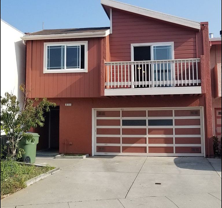 1st image of 311 Deanne Ln