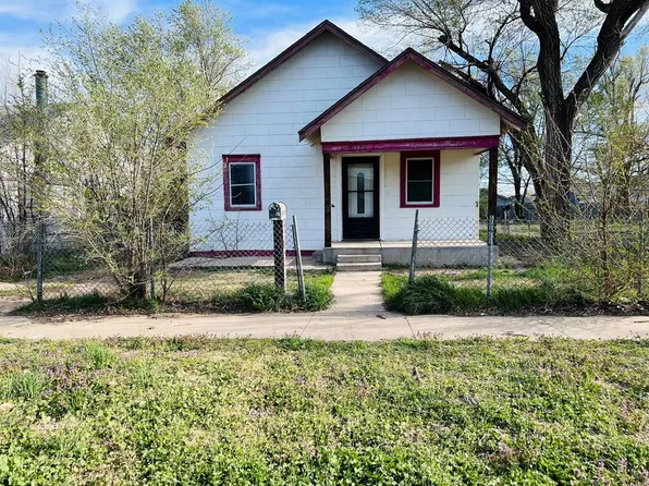 1443 9th St, Great Bend, KS 67530