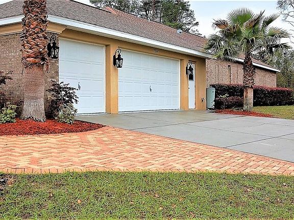 Right Side/3 Car Garage