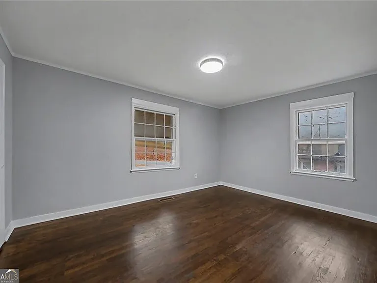 725 Matilda Pl N — Photo 21