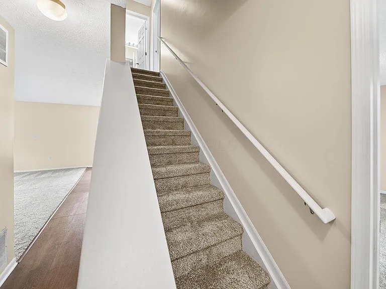 2194 Rustic Ledge Dr — Photo 21