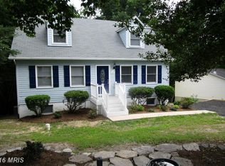 965 Santa Rosa Ln, Lusby, MD 20657