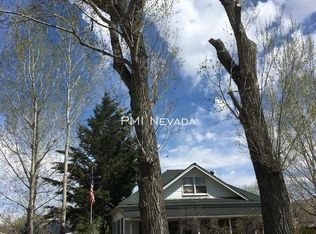 2200 Shadow Ln, Sparks, NV 89434