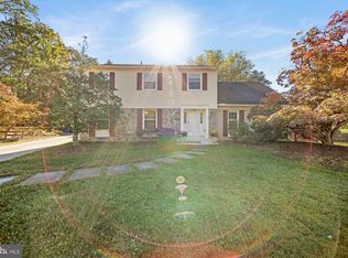 8700 Liberty Ln, Potomac, MD 20854