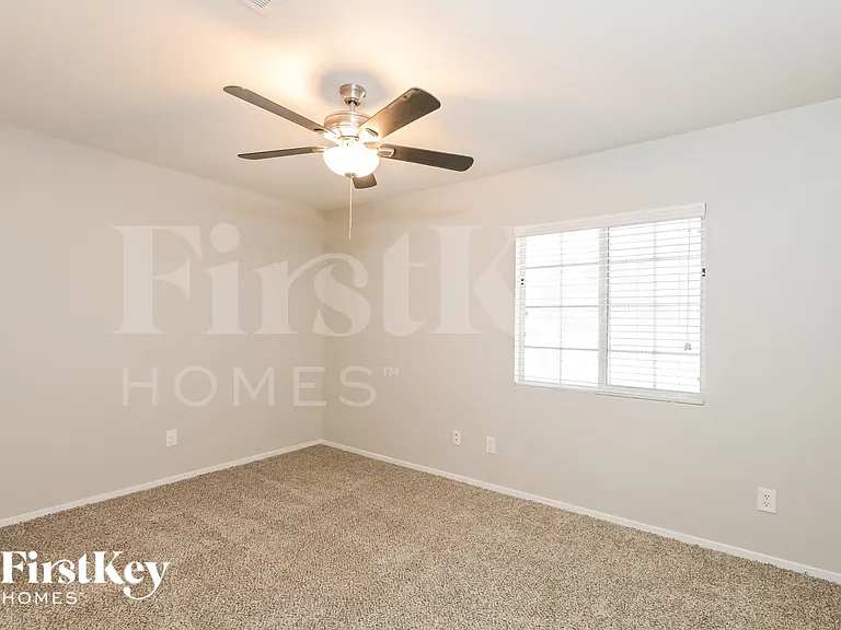 2465 Belt Buckley Dr — Photo 12