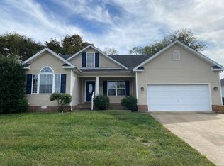 1041 Foxglove St, Bowling Green, KY 42104