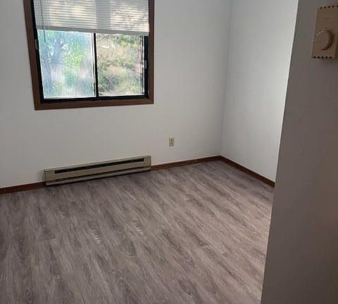 5th image of 2833 19th Ave S #12