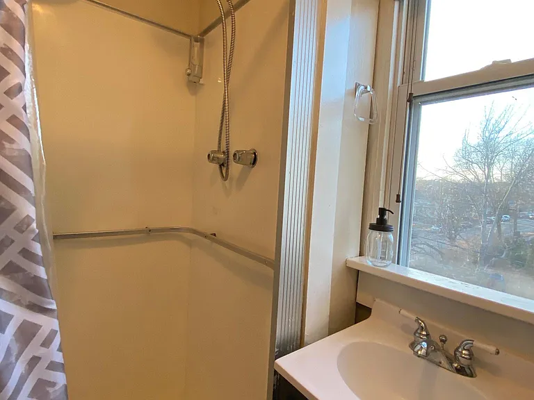 463 Saint John St #3A — Photo 16