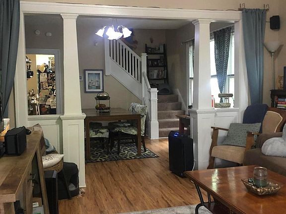 3rd image of 326-328 E 8th Ave