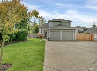 6204 23rd St NE, Tacoma, WA 98422