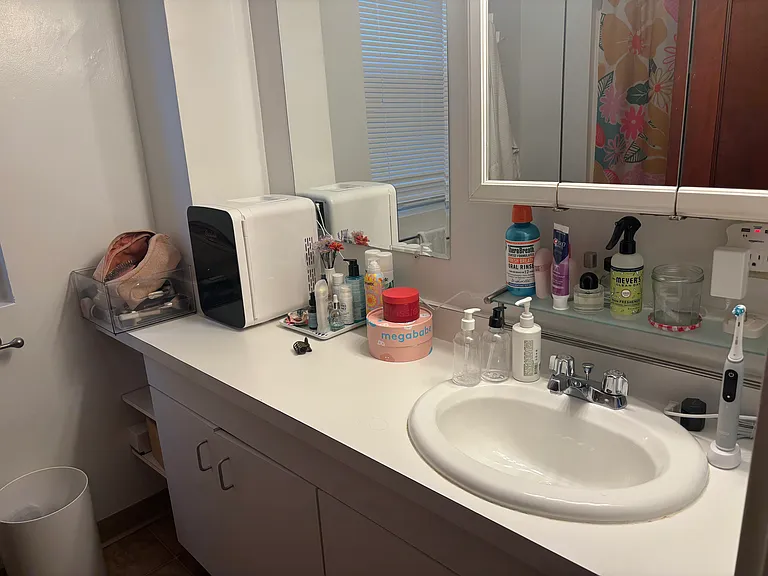 1110 Beacon St #1C — Photo 6