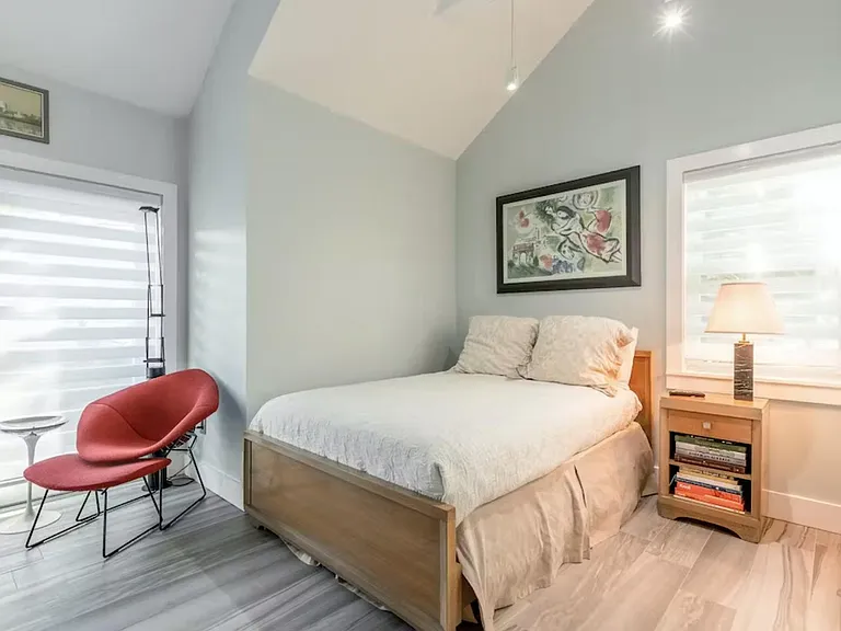 629 Elizabeth St — Photo 15
